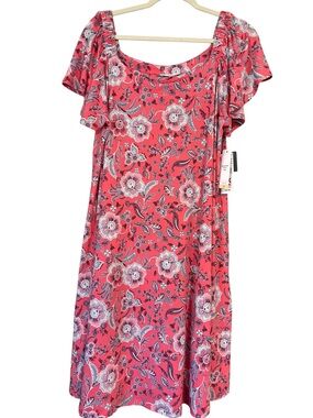 Signature by Robbie Bee NWT
Coral Floral Flowy Mini Dress 
Size 2X